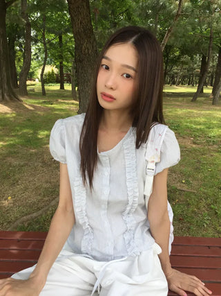 Line Frill Blouse