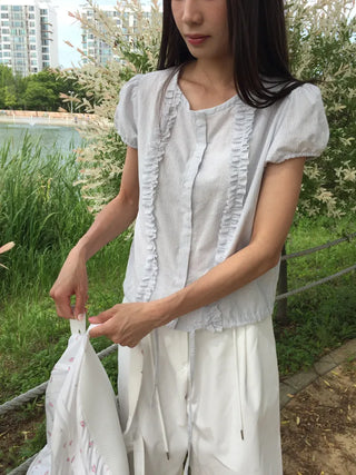 Line Frill Blouse