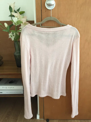 V-neck Ribbed Long Sleeve Top Delicate Fit Semi-Crop Date Look Feminine