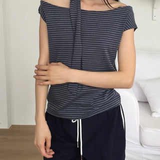 Striped Scarf Set Long Sleeve T-shirt Slim Fit Semi-Crop Unique Nerd Look • •