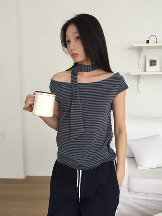 Striped Scarf Set Long Sleeve T-shirt Slim Fit Semi-Crop Unique Nerd Look • •