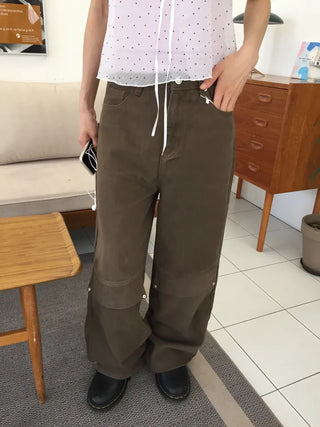 All-Season Cotton Cargo Wide Pants with Hip Street Cut Details
