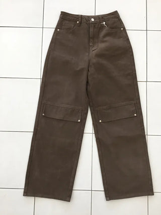 All-Season Cotton Cargo Wide Pants with Hip Street Cut Details