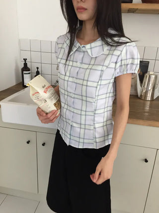 Summer plaid round collar shirt, puff sleeve short sleeve blouse, delicate fit, lovely date look