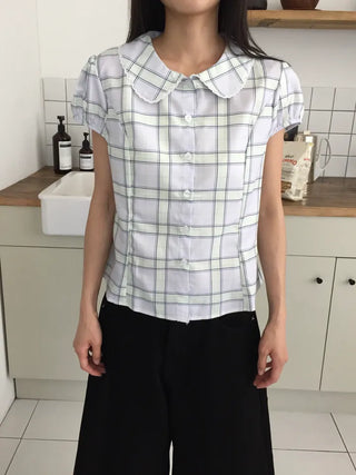 Summer plaid round collar shirt, puff sleeve short sleeve blouse, delicate fit, lovely date look