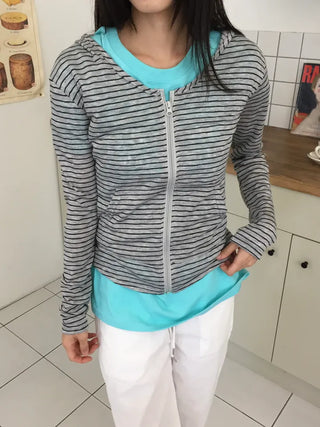 Summer striped zip-up hoodie, slim fit, cropped, sun-safe item, vacation look