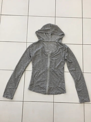 Summer striped zip-up hoodie, slim fit, cropped, sun-safe item, vacation look