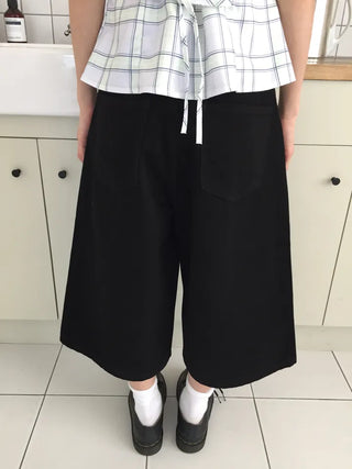 Summer Cotton Bermuda Pants Wide Fit Knee-length Skirt Pants Pintuck Boyfit Daily Look