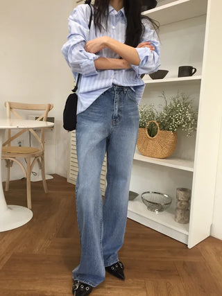 Catbrush Bootcut Denim Pants