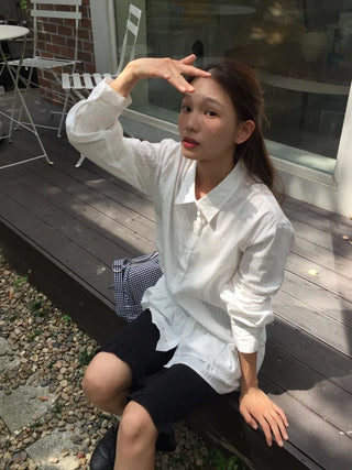 Delicate mood striped frill shirt