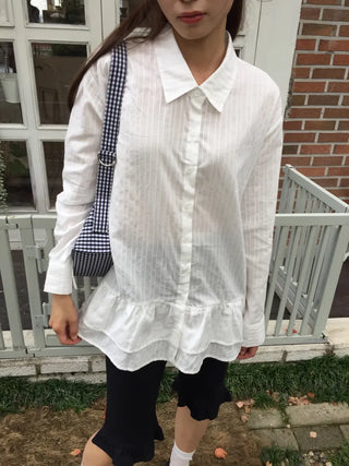 Delicate mood striped frill shirt