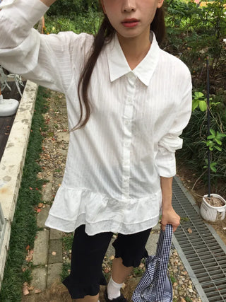 Delicate mood striped frill shirt