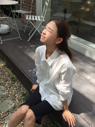 Delicate mood striped frill shirt