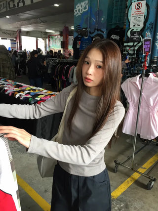 Women's boat neck white long-sleeve t-shirt