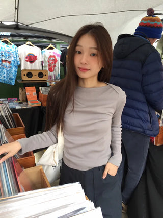 Women's boat neck white long-sleeve t-shirt