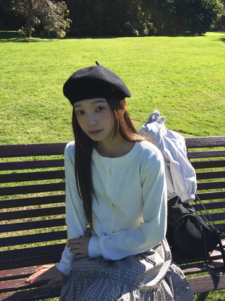 Cropped White Round Neck Knit Cardigan