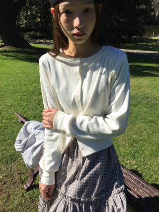 Cropped White Round Neck Knit Cardigan