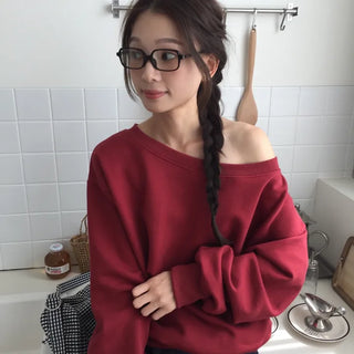 Delicate fit effortless chic off-shoulder sweatshirt