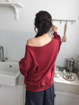 Delicate fit effortless chic off-shoulder sweatshirt