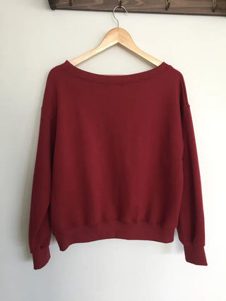 Delicate fit effortless chic off-shoulder sweatshirt