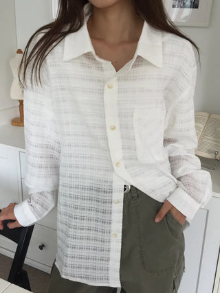 Natural Mood Delicate Fit Check See-through Shirt
