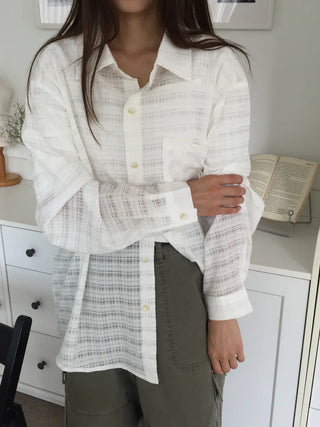Natural Mood Delicate Fit Check See-through Shirt