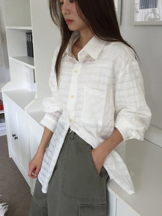 Natural Mood Delicate Fit Check See-through Shirt