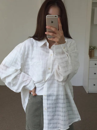 Natural Mood Delicate Fit Check See-through Shirt