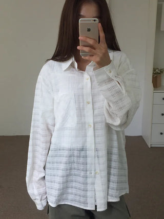 Natural Mood Delicate Fit Check See-through Shirt