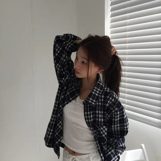 Loose-fit plaid shirt