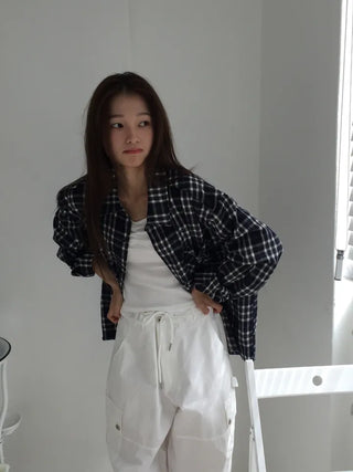 Loose-fit plaid shirt