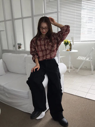 Loose-fit plaid shirt