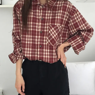 Loose-fit plaid shirt