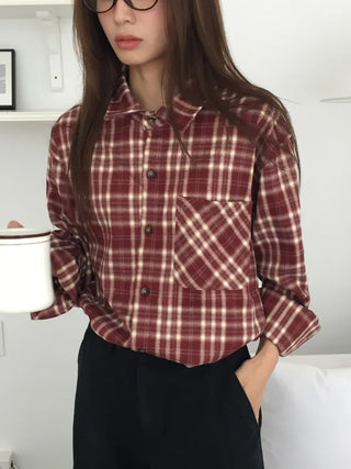 Loose-fit plaid shirt