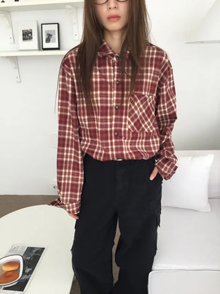 Loose-fit plaid shirt