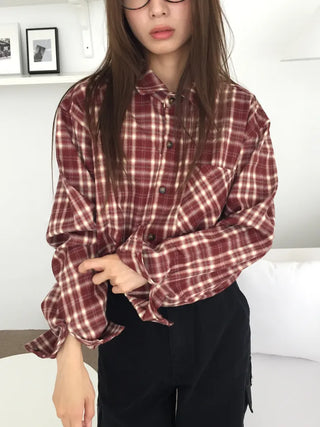 Loose-fit plaid shirt
