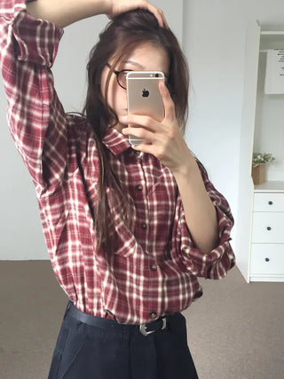Loose-fit plaid shirt