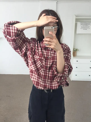 Loose-fit plaid shirt
