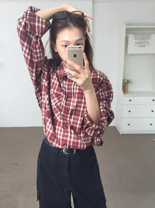 Loose-fit plaid shirt