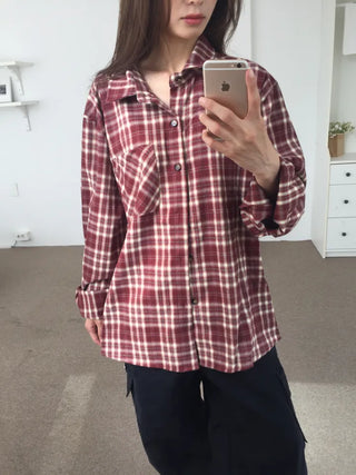 Loose-fit plaid shirt