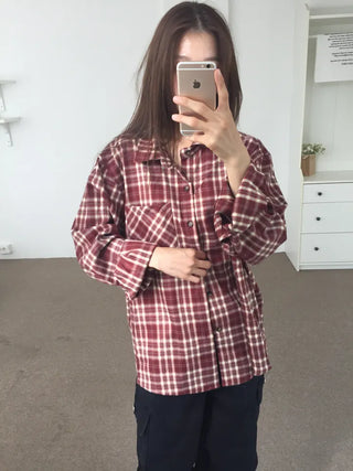 Loose-fit plaid shirt