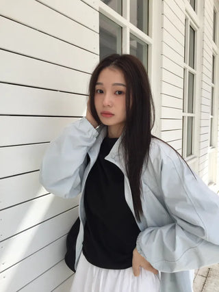 Slim Off-shoulder T-shirt