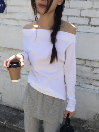 Slim Off-shoulder T-shirt