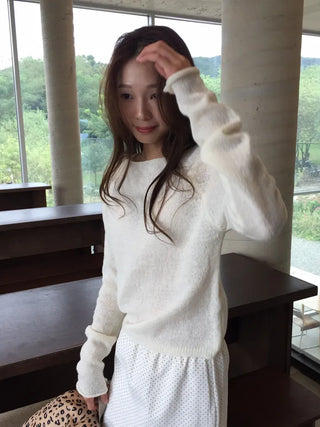 Delicate knit in soft pastel colors