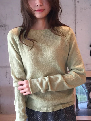 Delicate knit in soft pastel colors
