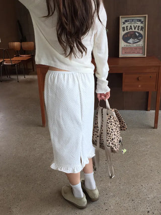 Girlfriend look polka dot frill skirt