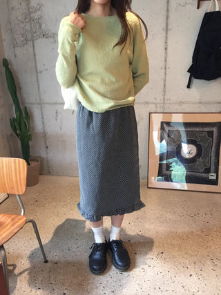 Girlfriend look polka dot frill skirt