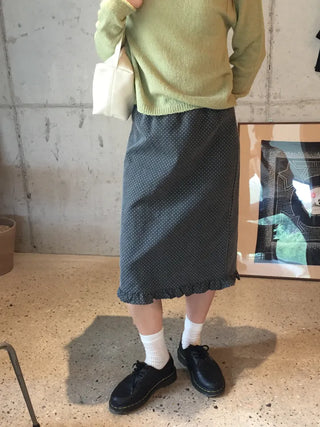 Girlfriend look polka dot frill skirt