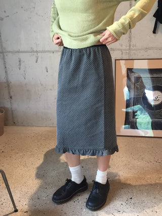 Girlfriend look polka dot frill skirt
