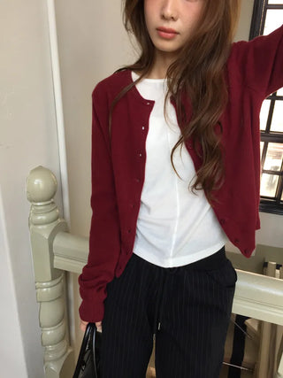 Delicate fit daily cardigan for the transitional season